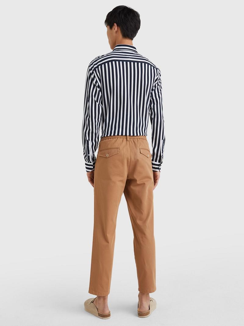 Brown Men's Tommy Hilfiger Relaxed fit utility Pants | AU_M31337