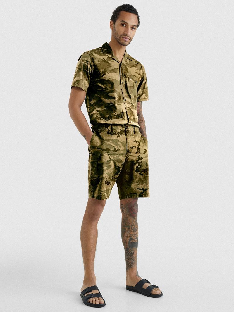 Camo / Green Men's Tommy Hilfiger Relaxed fit camo Shorts | AU_M31220