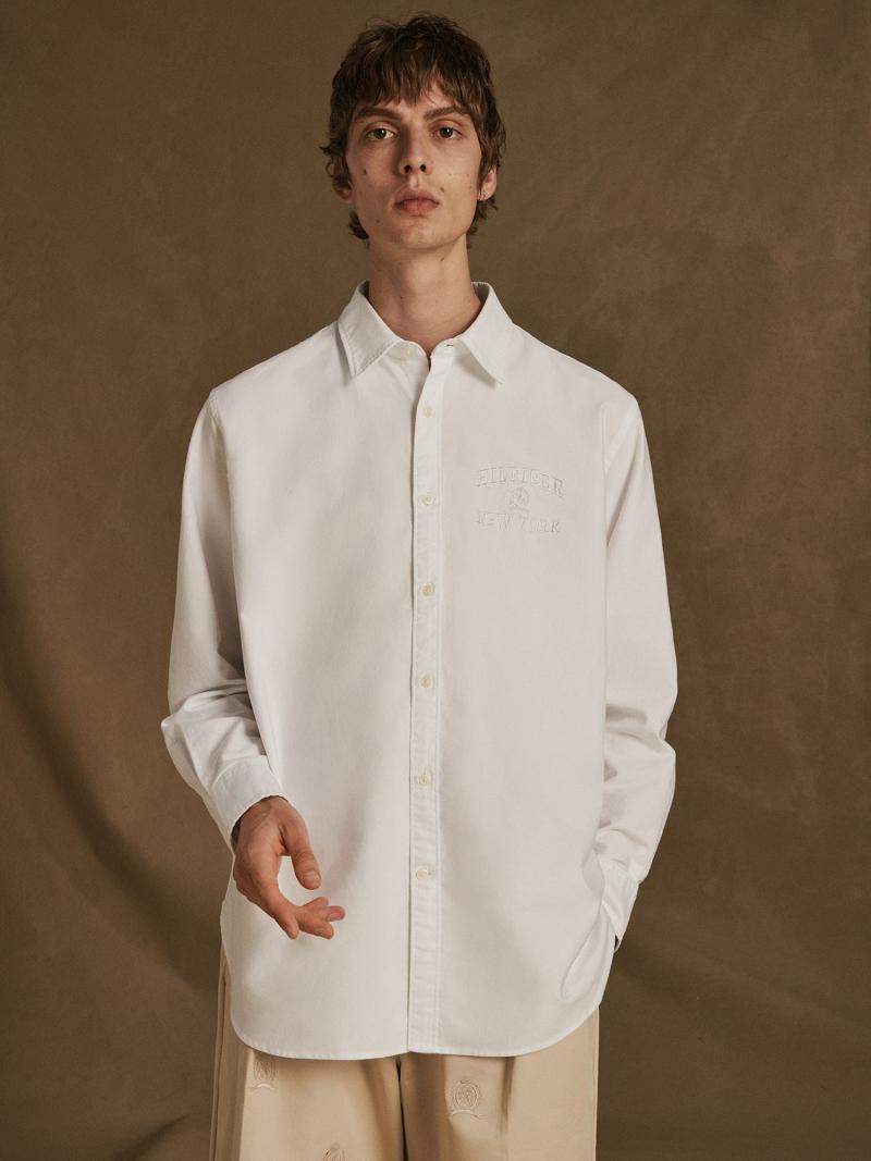 White Men's Tommy Hilfiger Classic oversized Shirts | AU_M31241