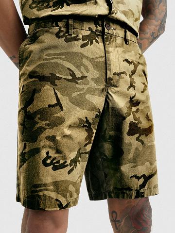 Camo / Green Men's Tommy Hilfiger Relaxed fit camo Shorts | AU_M31220